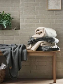 DAGLILJEManta de forro DAGLILJE 130x170 gris oscuro