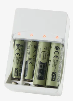 EIKCargador de pilas EIK con enchufe blanco