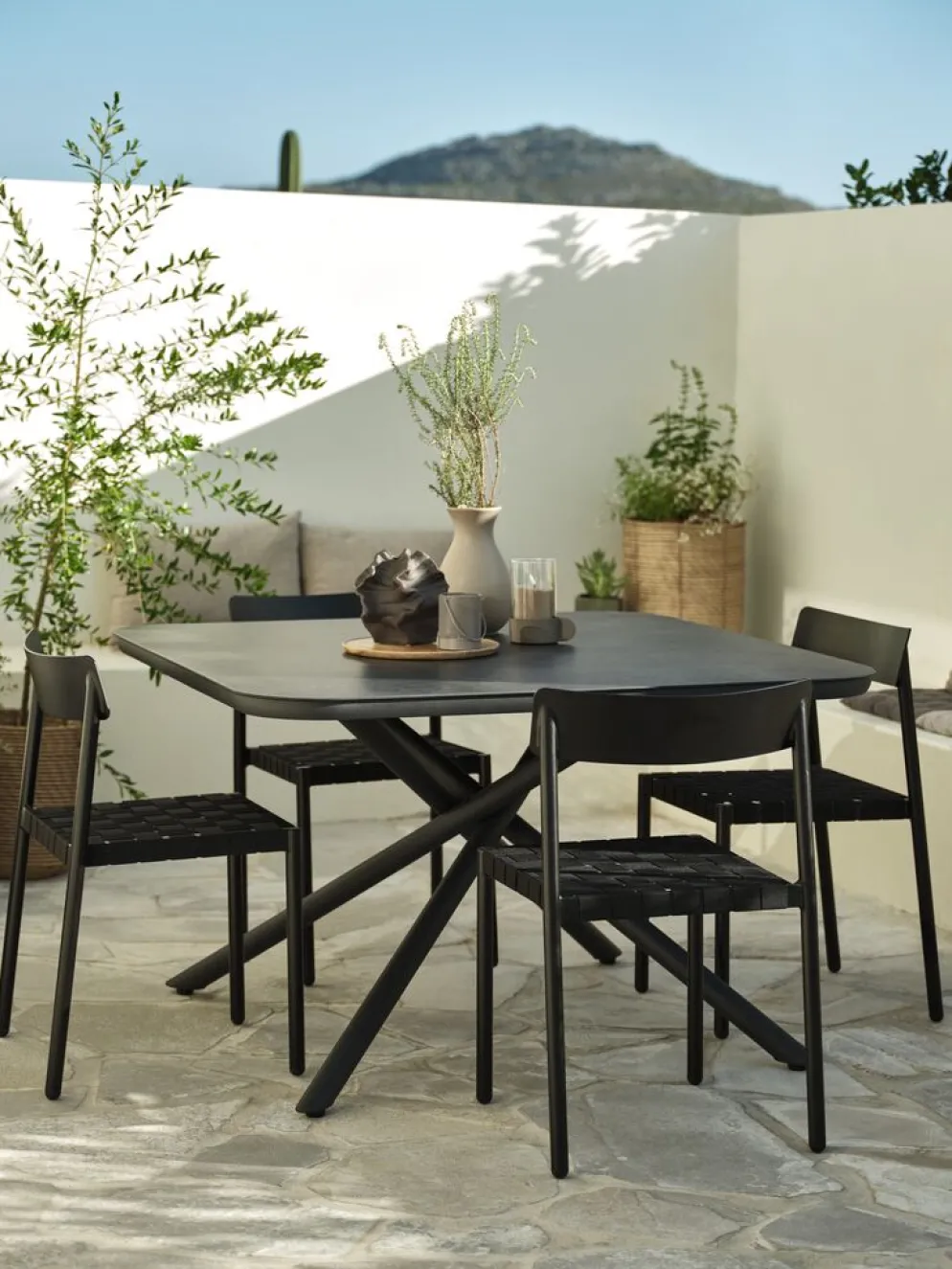 GOTHENBURGMesa de jardín GOTHENBURG A120xL120 gris
