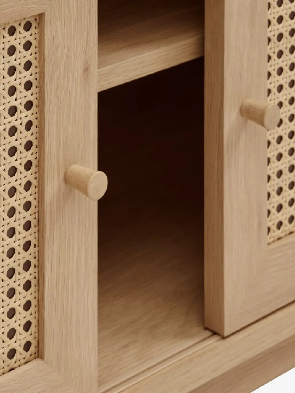 HALMSTADMueble TV HALMSTAD 2 puertas correderas color roble cálido
