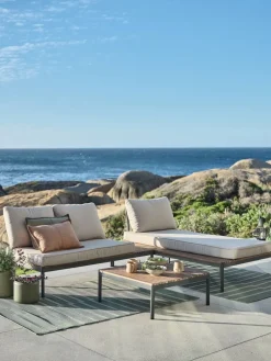 HOUConjunto jardín HOU con chaise longue 3 plazas madera dura