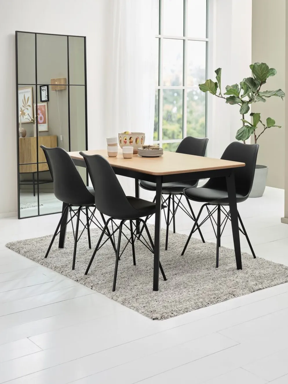 JEGINDMesa de comedor JEGIND 80x130 roble natural/negro