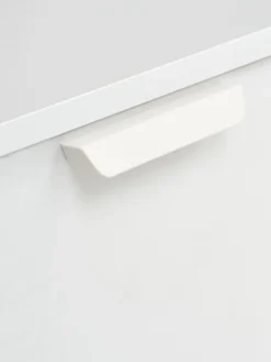 JENSLEVAparador JENSLEV 2 puertas 4 cajones blanco