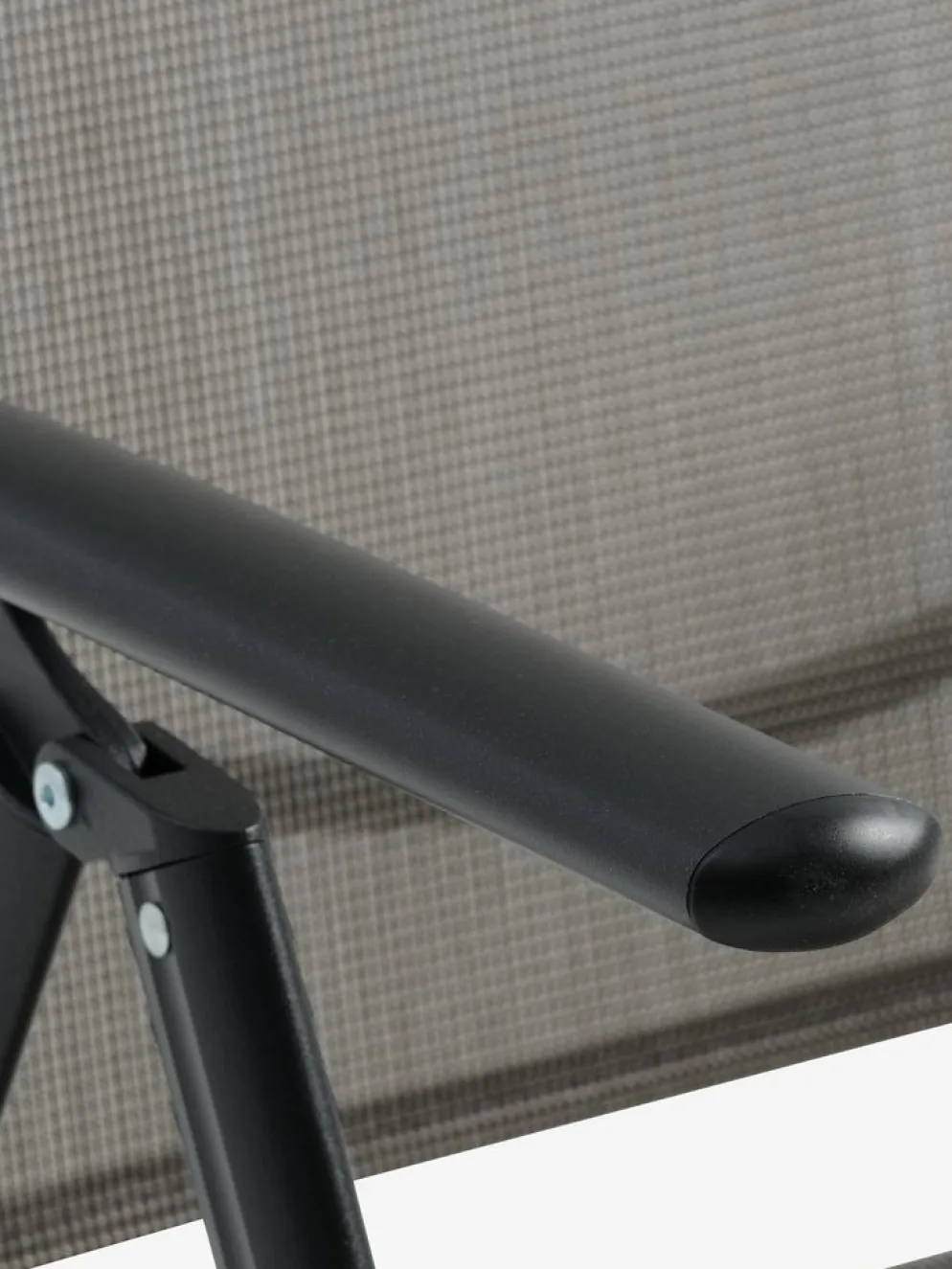 JERSORE + MELLBYMesa JERSORE L140 + 4 sillas MELLBY negro