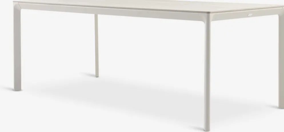 KUMLA + GILJAMesa KUMLA L200 + 4 sillas GILJA beis
