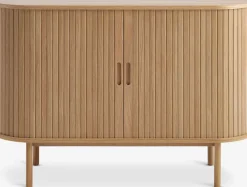 LYNGVIGAparador LYNGVIG 120cm 2 puertas persiana roble natural