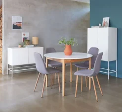 MARSTRAND + JONSTRUPMesa MARSTRAND Ø110 blanco + 4 sillas JONSTRUP gris