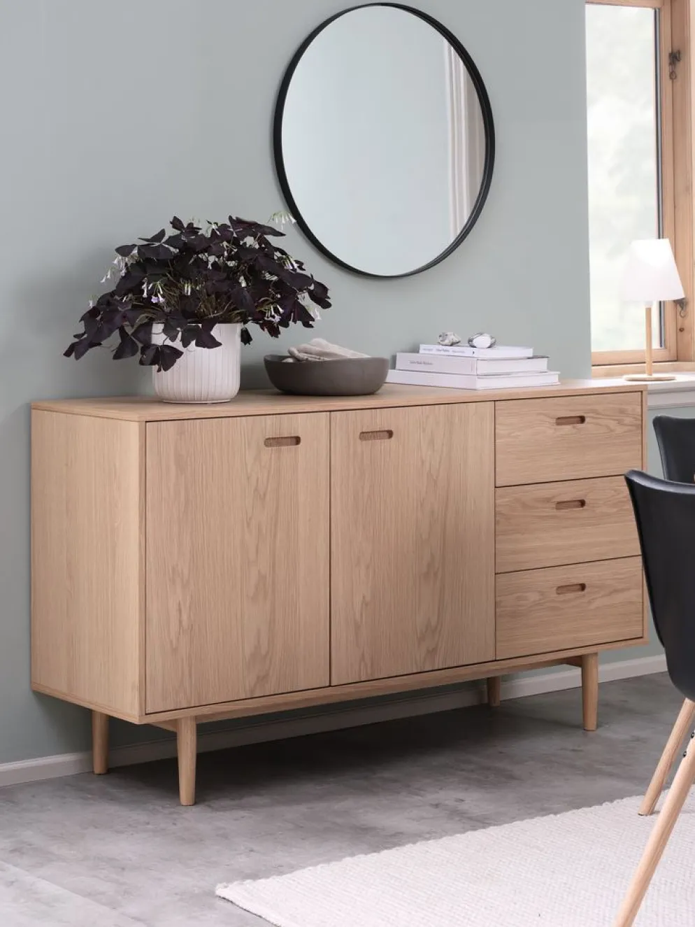 MARSTRANDAparador MARSTRAND 2 puertas 3 cajones roble natural