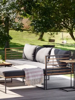 UGILTSofá de exterior UGILT con chaise longue 3 plazas madera